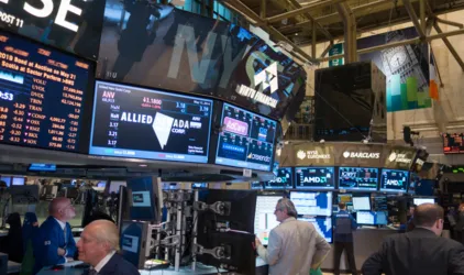 US stock market trades higher on Monday