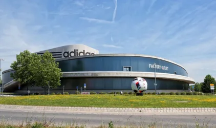 Adidas' CEO Revamps Brand Focus Amidst Disappointing Sales and Antisemitic Remarks