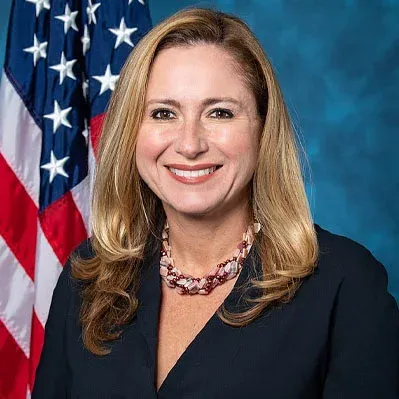 MUCARSEL-POWELL Debbie