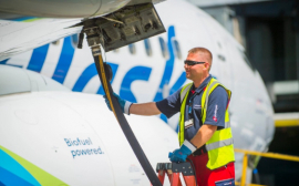 Alaska Airlines announces agreement with Shell Aviation to help expand sustainable aviation fuel market in Pacific Northwest