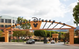 Disney's quarterly report met investor expectations