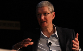 Tim Cook explains why Apple avoids the word 'metaverse'