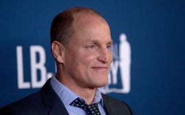 Woody Harrelson's 'Saturday Night Live' monologue spurs controversy over COVID references