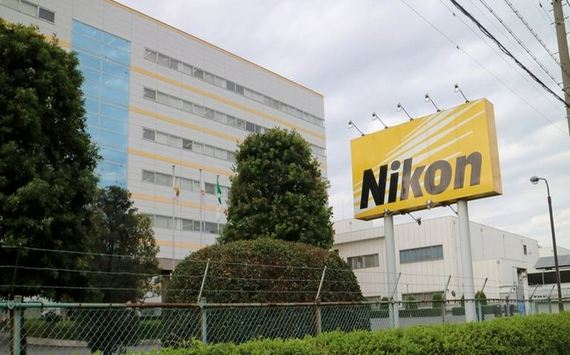 Nikon conquers space