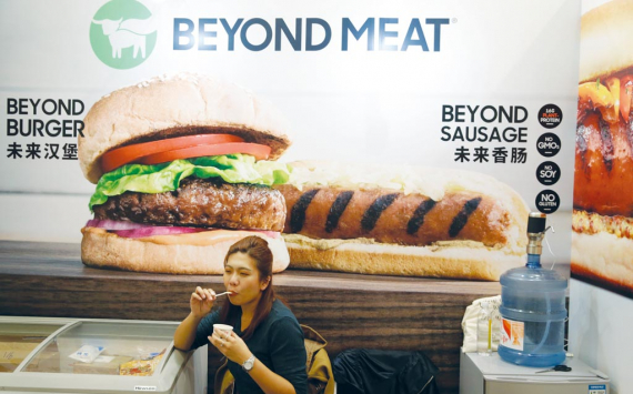 Beyond Meat shares recover as restaurant sales rise