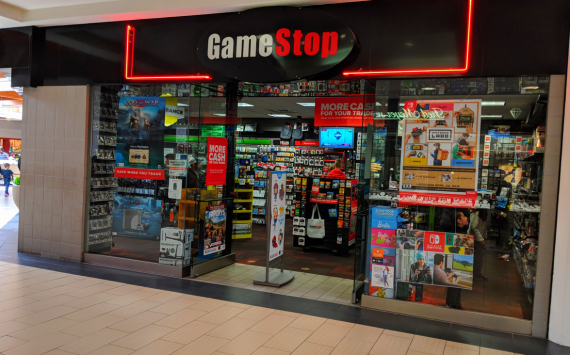 GameStop shares fell after report and announcement of sale of additional 5 million shares