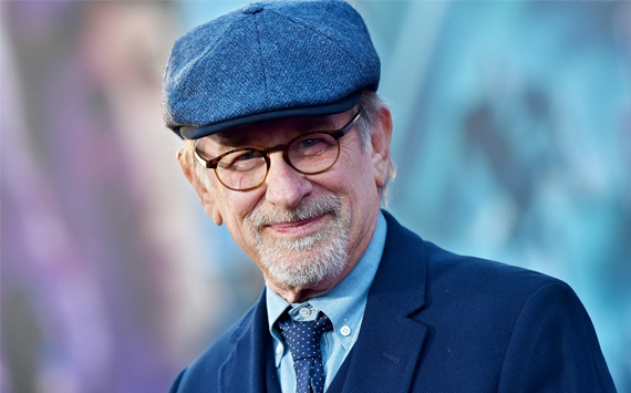 Steven Spielberg to make movies for Netflix