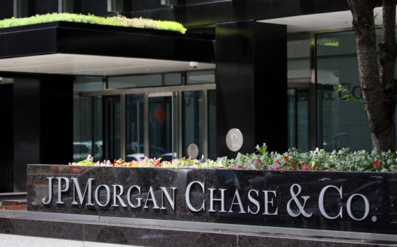 JPMorgan's profits rose strongly for the second quarter in a row