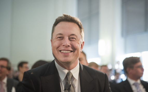 Elon Musk held a meeting for Tesla employees