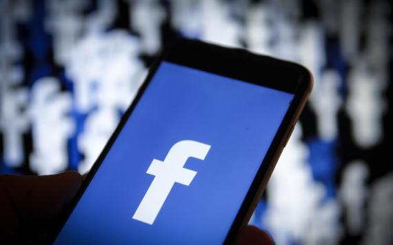 Facebook notes declining interest among young people and teenagers in the social network