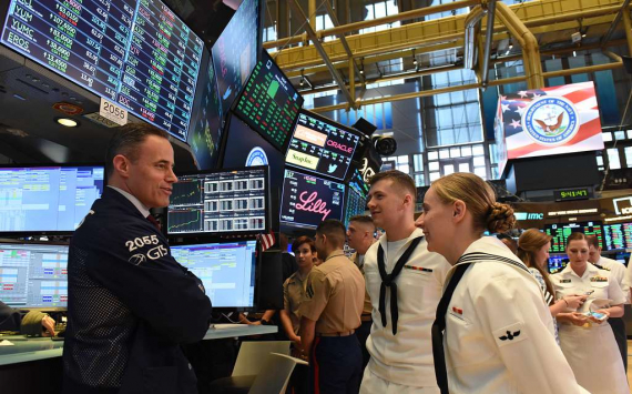 The US stock market closed higher on Monday: The Dow Jones rose 0.26%
