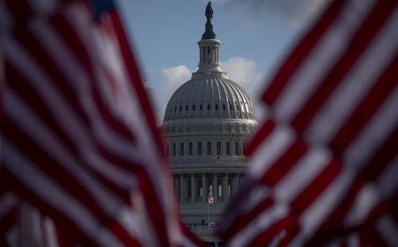 Market Update: U.S. Economy's Resilience Lifts Stocks Slightly Higher