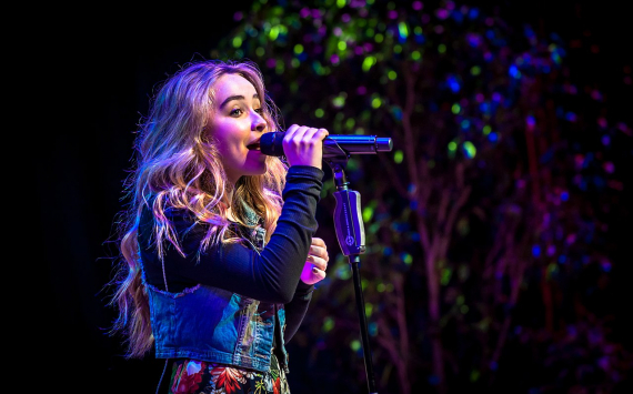Sabrina Carpenter Opens Up About Her First Significant Heartbreak Two Years Ago