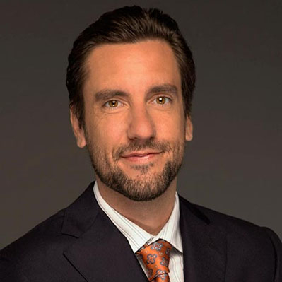 CLAY Travis